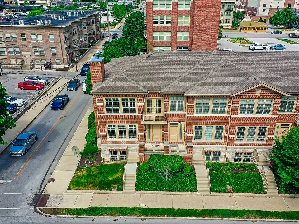 1st image of 2104 Pennsylvania St #501