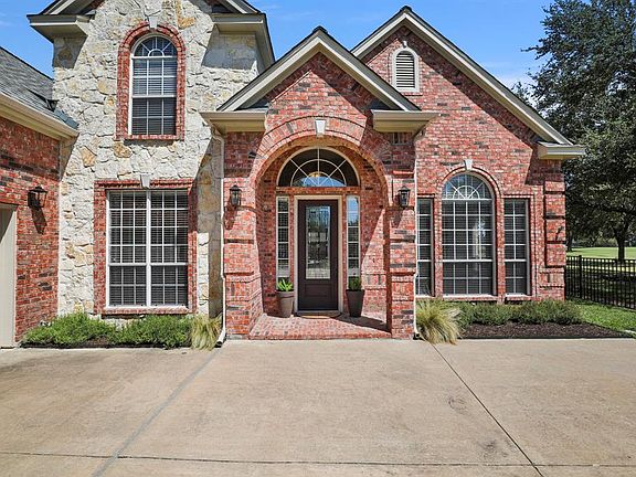 4th image of 12020 Wishing Well Ct