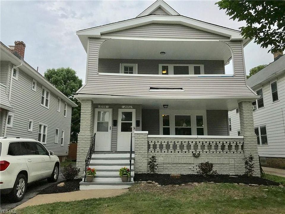 1st image of 2098 Wascana Ave