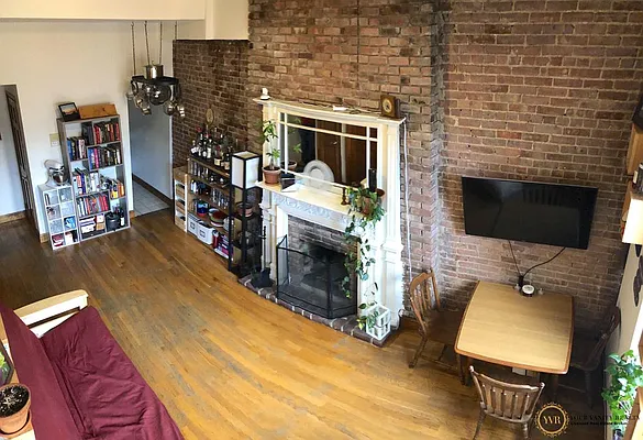 Rented by Your Vanity Realty | media 8