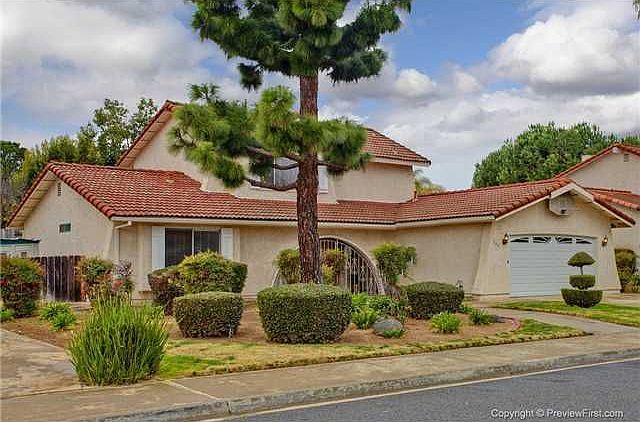 1st image of 946 Dale Ct