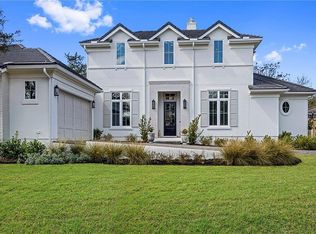 42 Stillmeadow Dr, The Hills, TX 78738