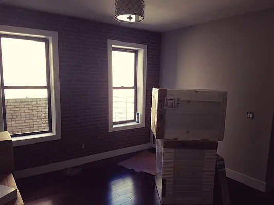 Rented by Bruma Realty LLC | media 28