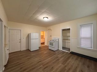 68 Spring St APT 6, Bridgewater, MA 02324