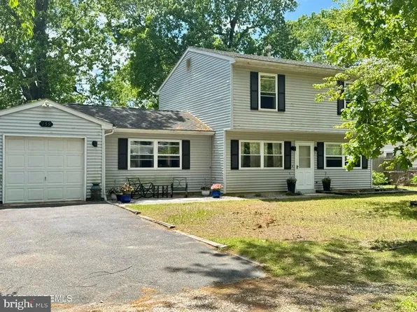 159 Harwich St, Browns Mills, NJ 08015