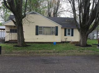 528 N Washington St, Scottsburg, IN
