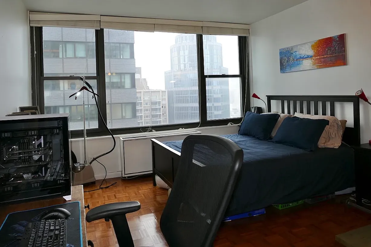 117 East 57th Street — Photo 2