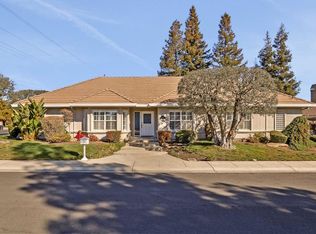 801 Bogarin Ln, Ripon, CA 95366