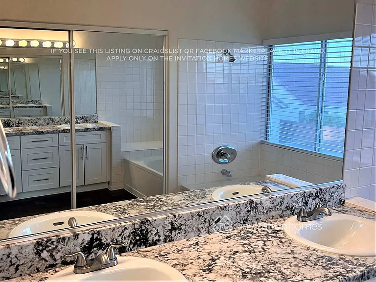 7563 Fairland Ct — Photo 16