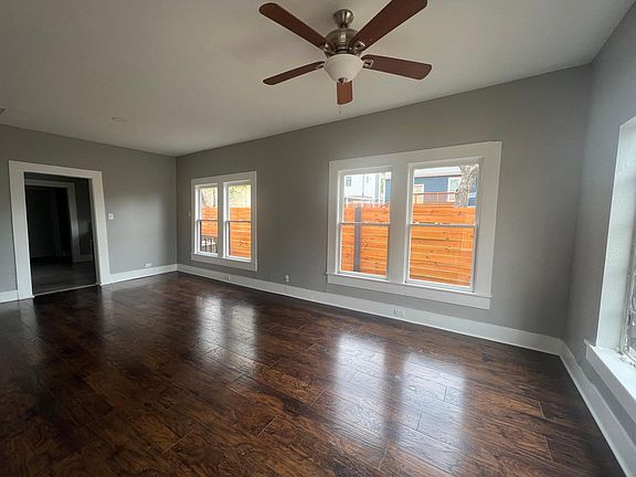 4th image of 313 Toledo St