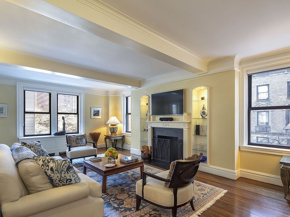 1st image of 21 E 90th St #3B