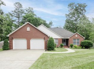 103 Hickory Dr, Murray, KY 42071