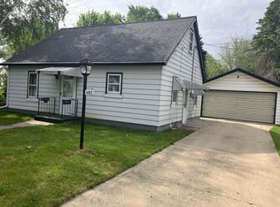 405 Carroll St, Beaver Dam, WI 53916