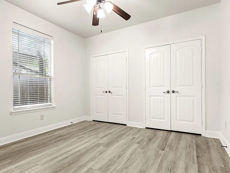 3138 Rogers Ave — Photo 22