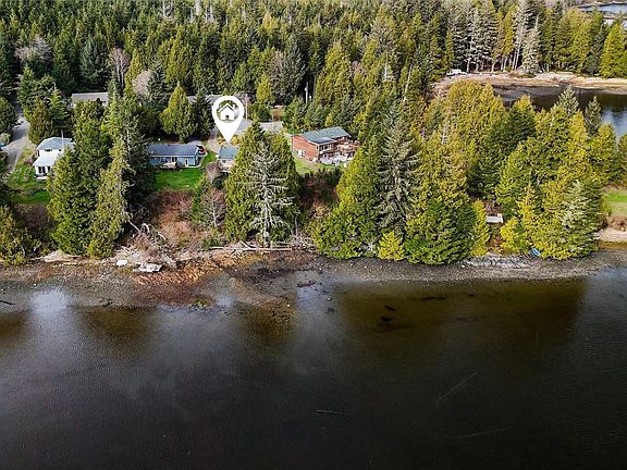2nd image of 212 Albion Cres