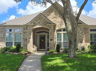 2802 Harvest Hill Dr, Friendswood, TX 77546