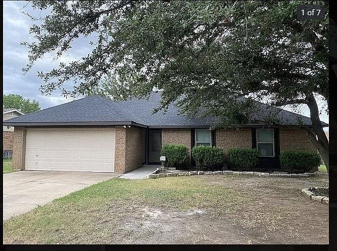1st image of 437 Guadalupe Dr