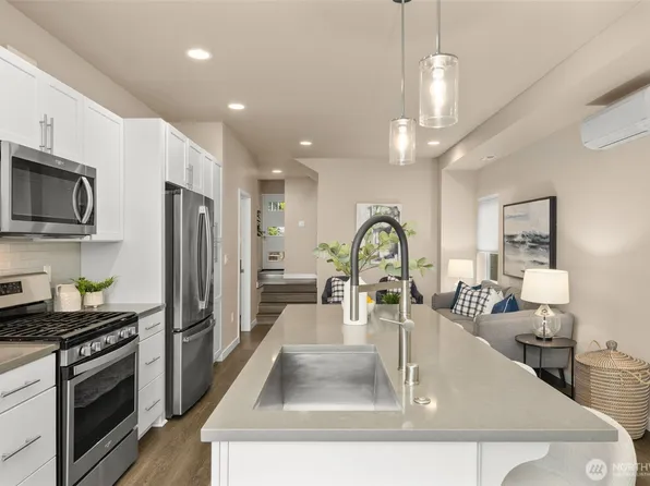 3928 S Findlay Street, Seattle, WA 98118