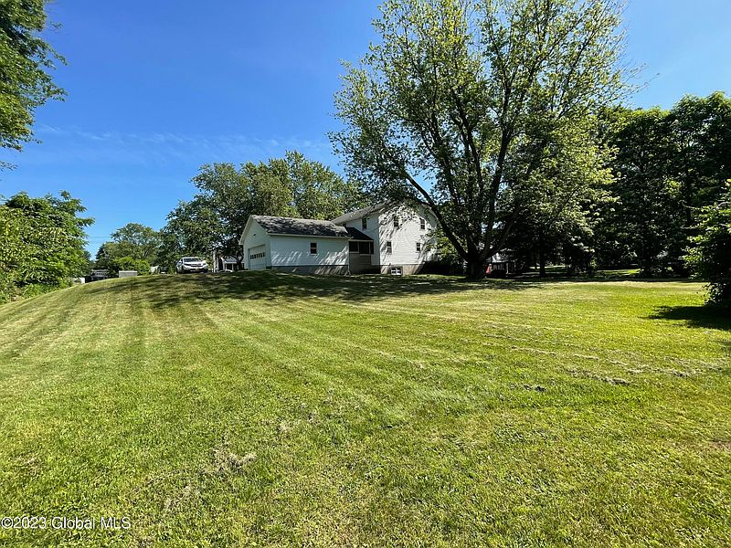 2nd image of 54 King Avenue