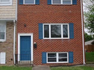 930 Stormont Cir, Halethorpe, MD 21227