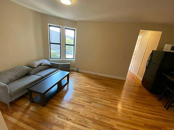 4th image of 530 Parkside Ave #5I