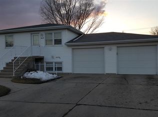 1612 N 20th St, Bismarck, ND 58501