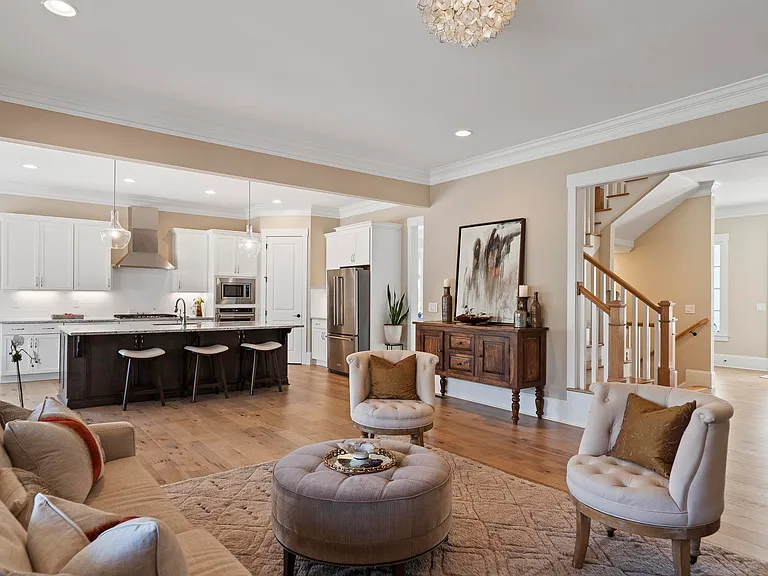 1020 Turnberry Cir — Photo 25
