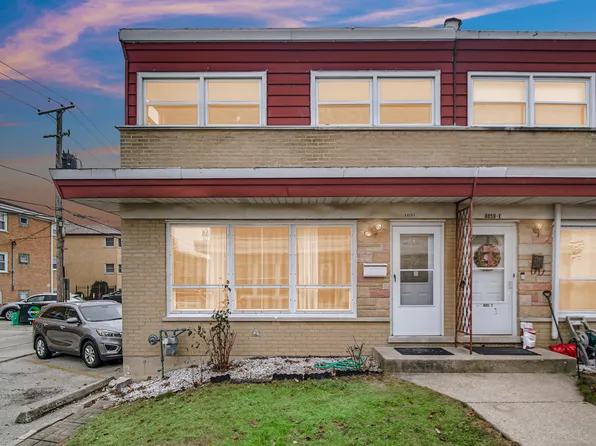 8859 N Washington St Unit F, Niles, IL 60714