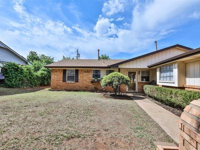 5716 NW 65th St, Warr Acres, OK, 73132