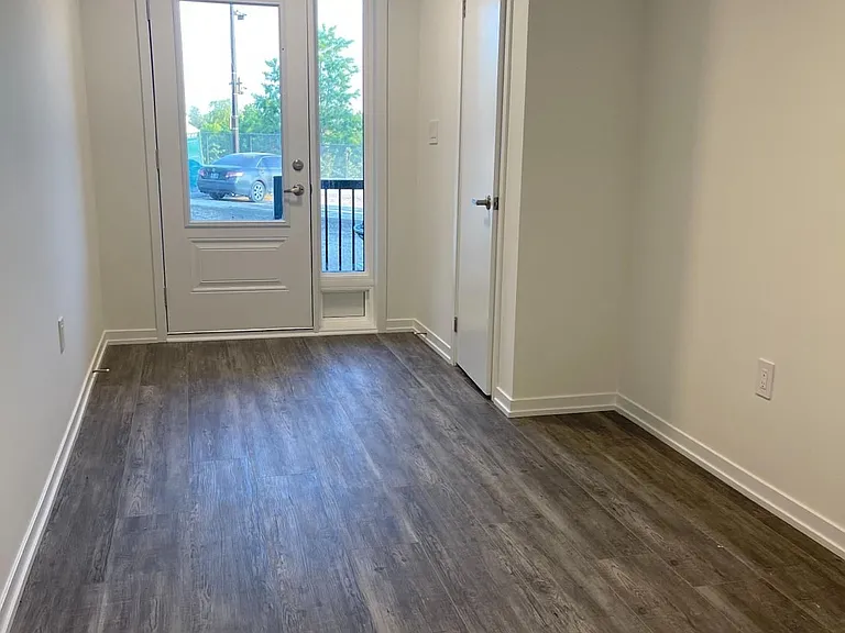 113 Matawin Ln — Photo 3