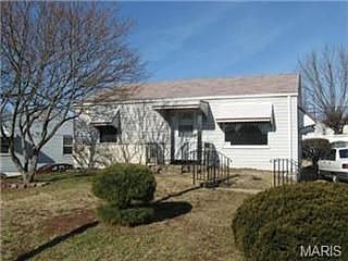 1st image of 3287 Macklind Ave