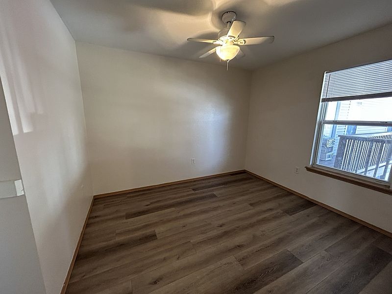 2nd image of 1635 W Neptune St APT 13
