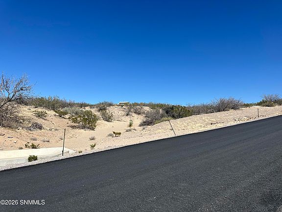 4th image of 2015 Eclipse Rd