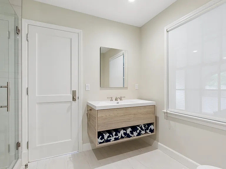 39 Linden Ln — Photo 11