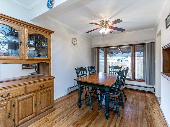 5th image of 188 Norman Dr