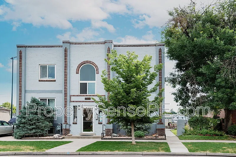 1 bed, 1.0 bath, $1,400 — Photo 1