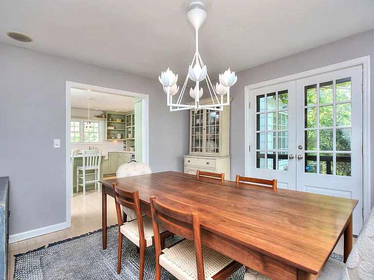 11 Treadwell Ave — Photo 8