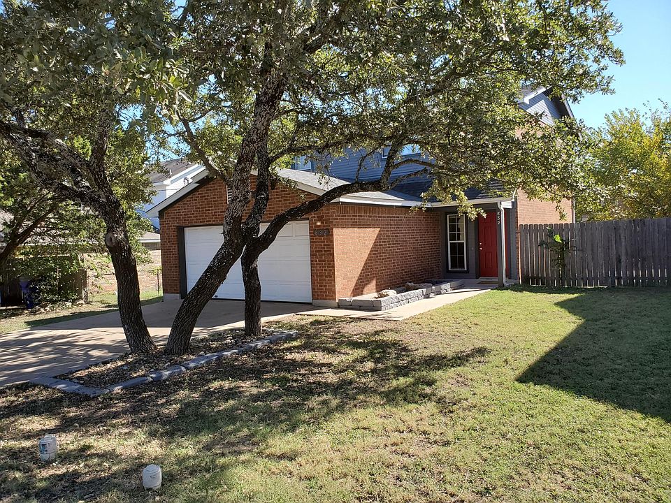 1st image of 832 Lone Star Dr