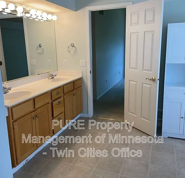 8636 Pheasant Run Rd — Photo 11