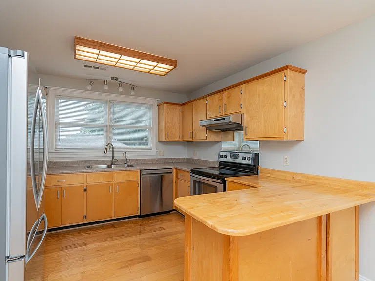 1511 Jefferson St #B — Photo 30