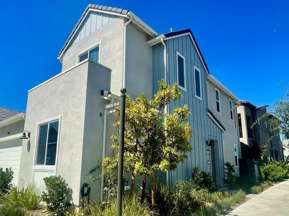 888 Sunrise Rd, Ladera Ranch, CA 92694