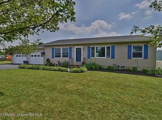 10 Jeanne Dr, Tunkhannock, PA