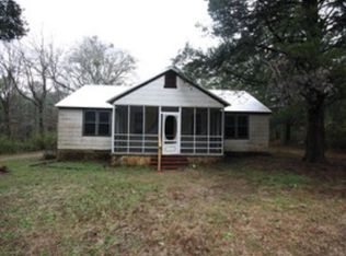 20 Palmer Pines Rd, Hamilton, GA 31811