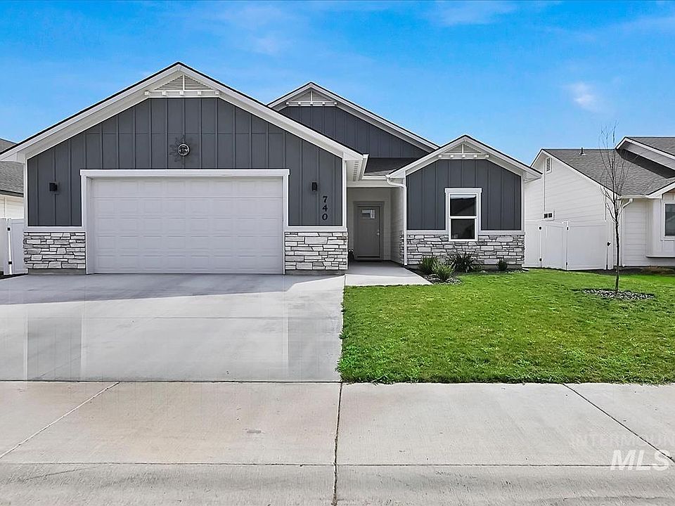 1st image of 740 Sawgrass Ct