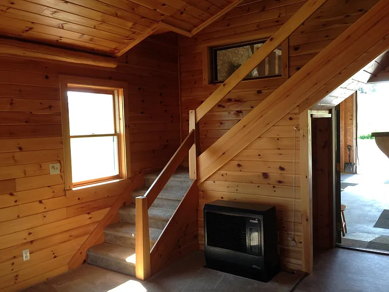 61 Perry Rd — Photo 7