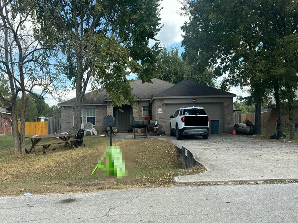 12994 Lazy Ln, Willis, TX 77318
