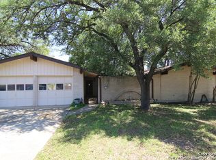 232 Herweck Dr, Castle Hills, TX 78213