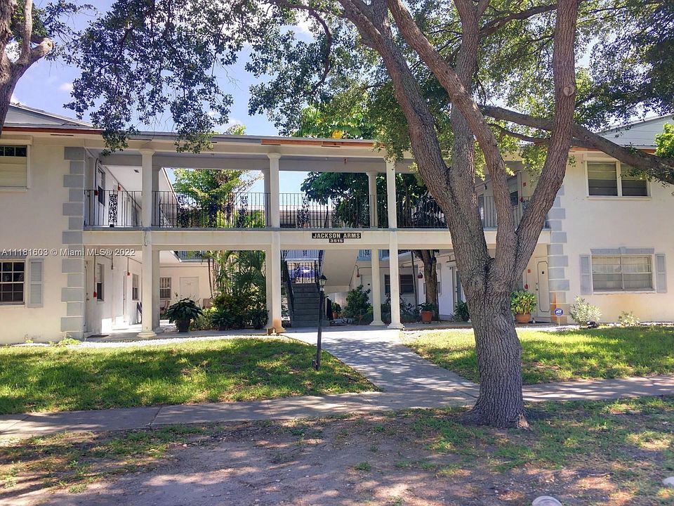 1st image of 3515 Van Buren St APT 104
