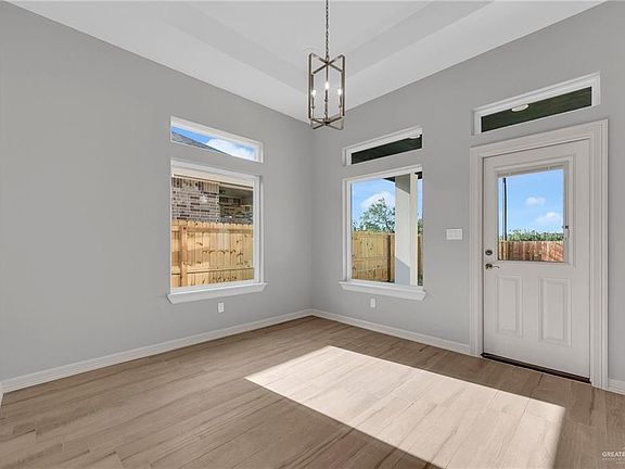 5th image of 3409 E Alexa St