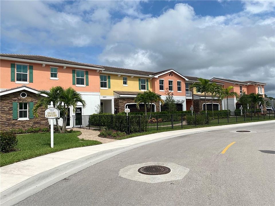 1st image of 12853 Trevi Isle Drive #17